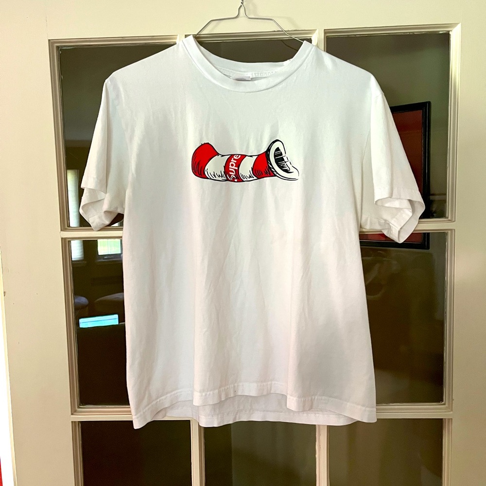 Supreme mens Medium Cat in the Hat T-shirt.